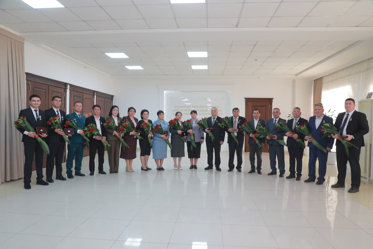 Yuksak mukofotlar o‘z egalariga tantanali topshirildi