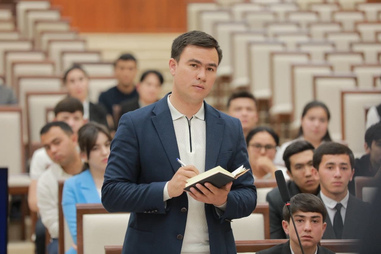 Hokimlar hayratda — tashabbuskor yoshlar ijodiy va innovasion loyihalarini namoyish qilishdi