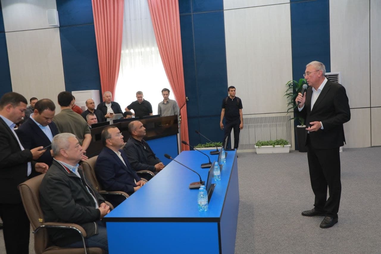 Mirzo Ulug‘bek tumanidagi zamonaviy boshqaruv tizimlari va bunyodkorlik ishlari o‘rganildi