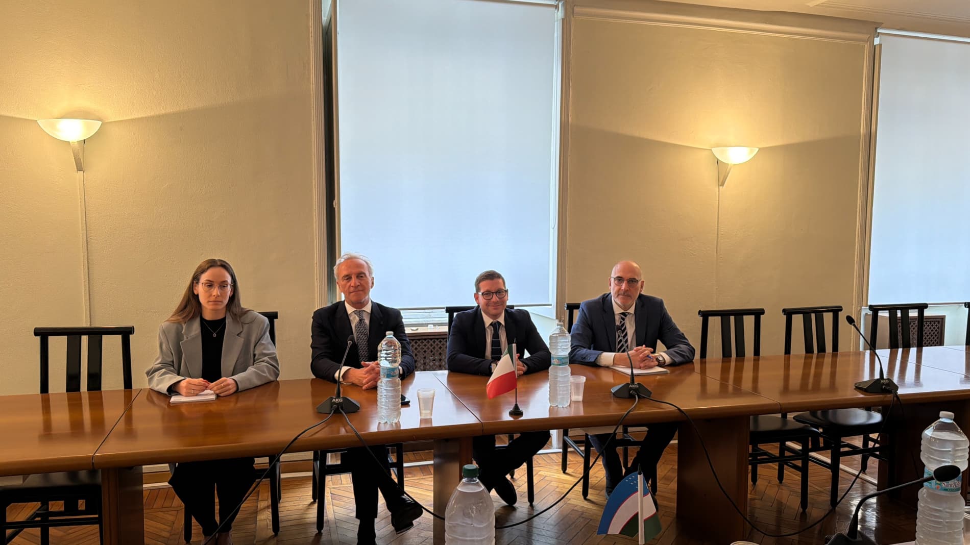 Toshkent viloyati hokimi Zoyir Mirzayev boshchiligidagi viloyat delegatsiyasi Ispaniya Qirolligiga xizmat safarini yakunlab, Italiyaning Rim shahrida hamkorlik yo‘nalishidagi uchrashuv va muzokaralarni boshladi.