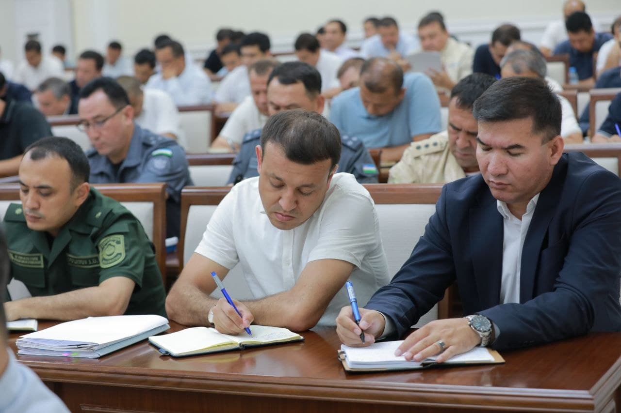 Hokimlik soati: tahlil markazida ikkinchi chorak yakunlari bo‘yicha makroiqtisodiy ko‘rsatkichlar