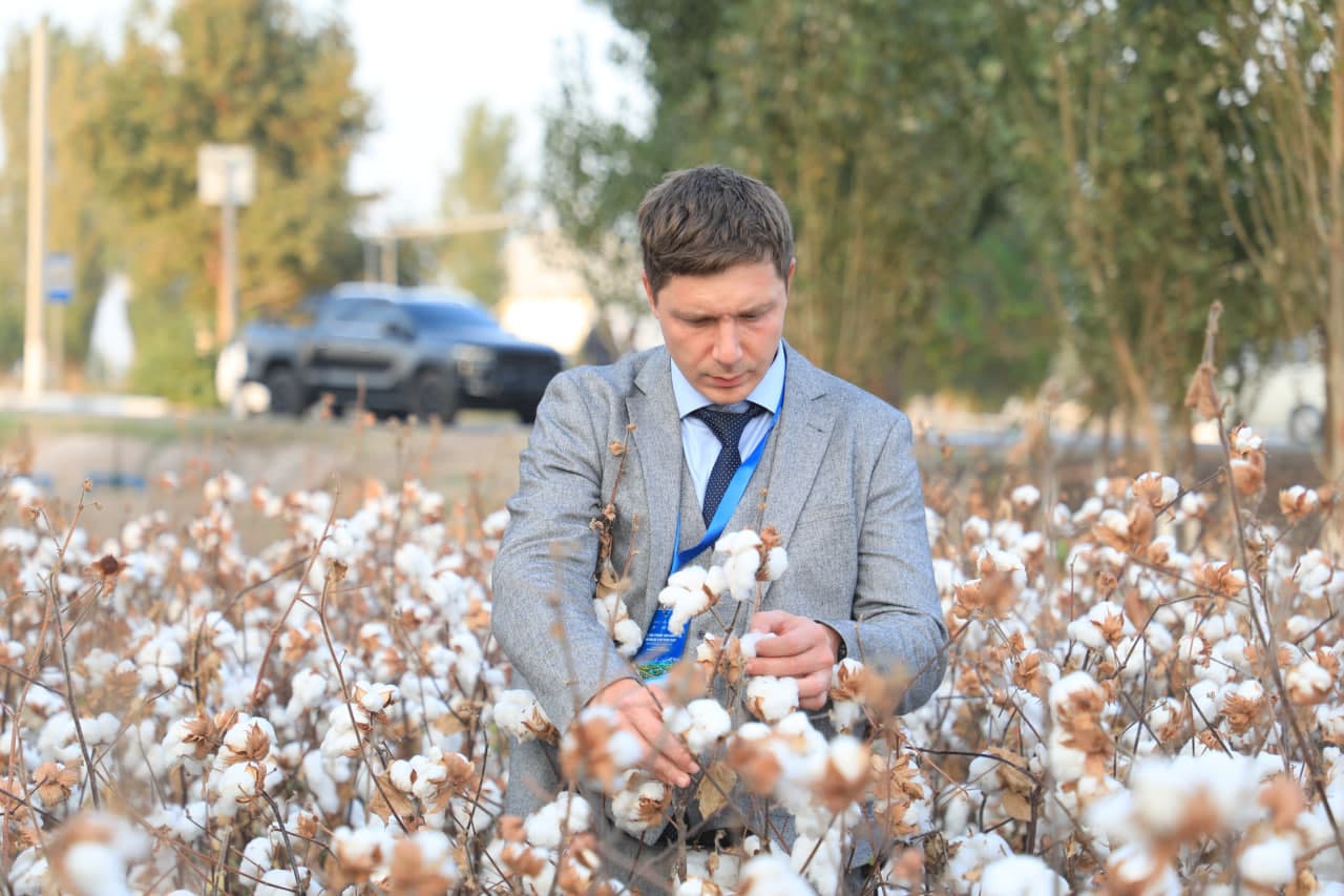 Xalqaro ekspertlar viloyatimizning ilg‘or paxtachilik tajribasi bilan tanishdilar Toshkent shahrida o‘tkazilayotgan xalqaro forumlar doirasida Xalqaro paxta maslahat qo‘mitasi, FAO, JST, UNIDO, UNCTAD va boshqa xalqaro tashkilotlar vakillari hamda xoriji