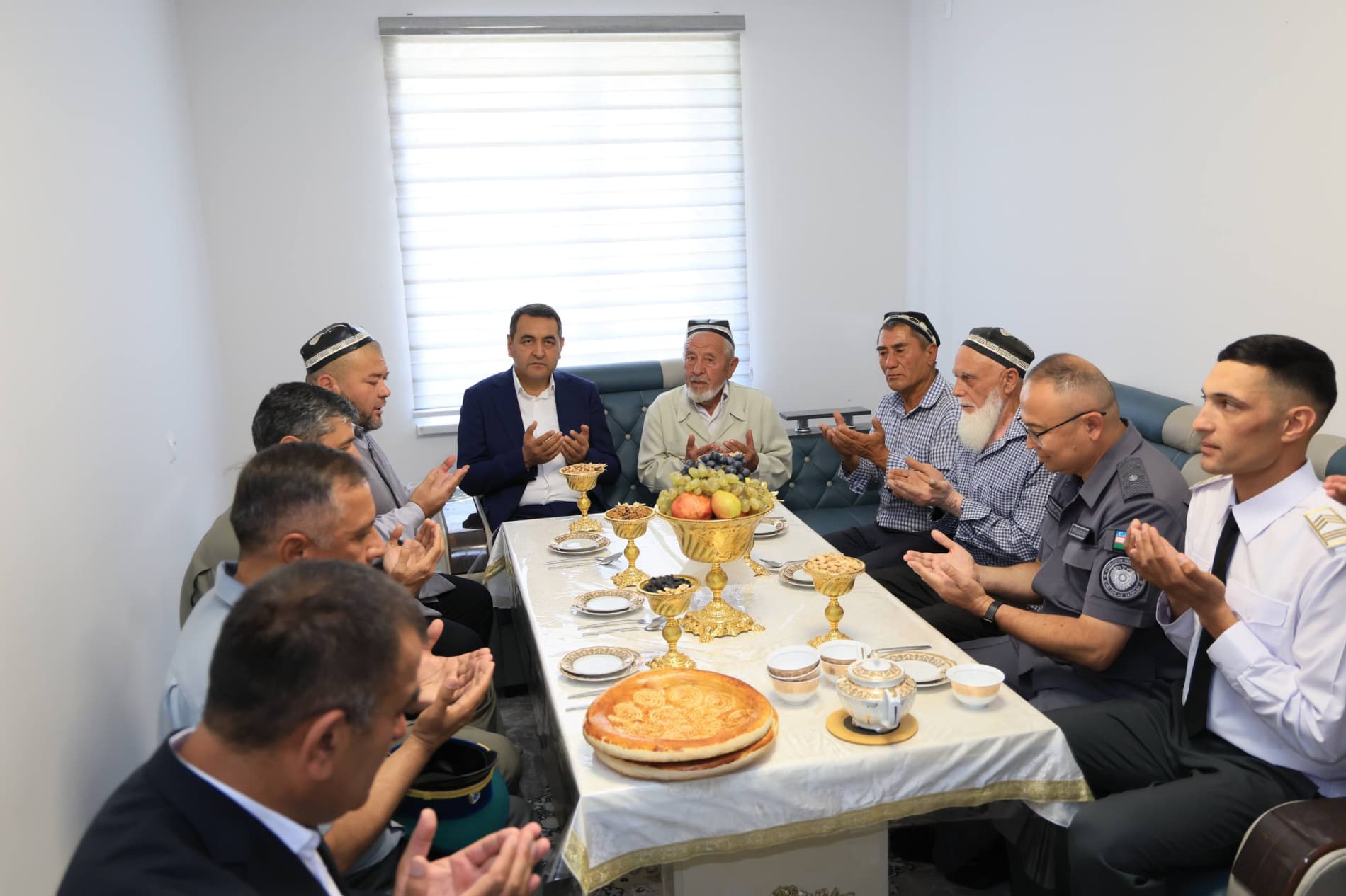 Chegarachilarga bayram tuhfasi: yangi ma’muriy bino va xizmat uylari topshirildi