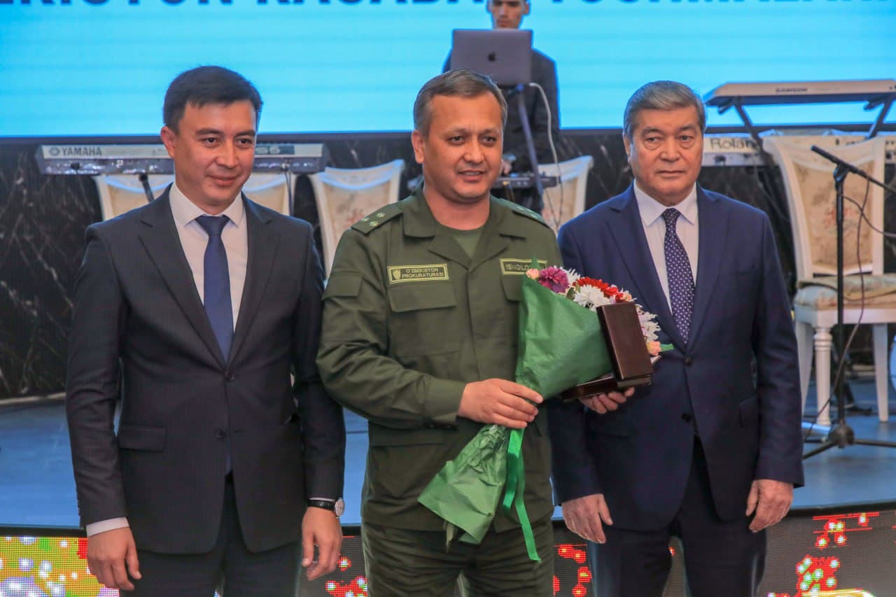 Farg‘onada kasaba uyushmalari fidoyilari sharaflandi