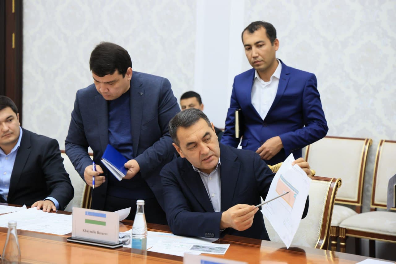 Viloyat hokimi Xayrullo Bozorov Koreya Respublikasining “Hansae Mobility” kompaniyasi katta ijrochi direktori Jong Day Vonni qabul qildi.