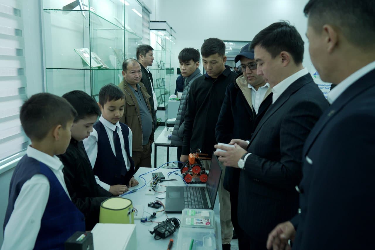 Viloyatimizda ilk marotaba Kiberxavfsizlik musobaqasi tashkil etildi