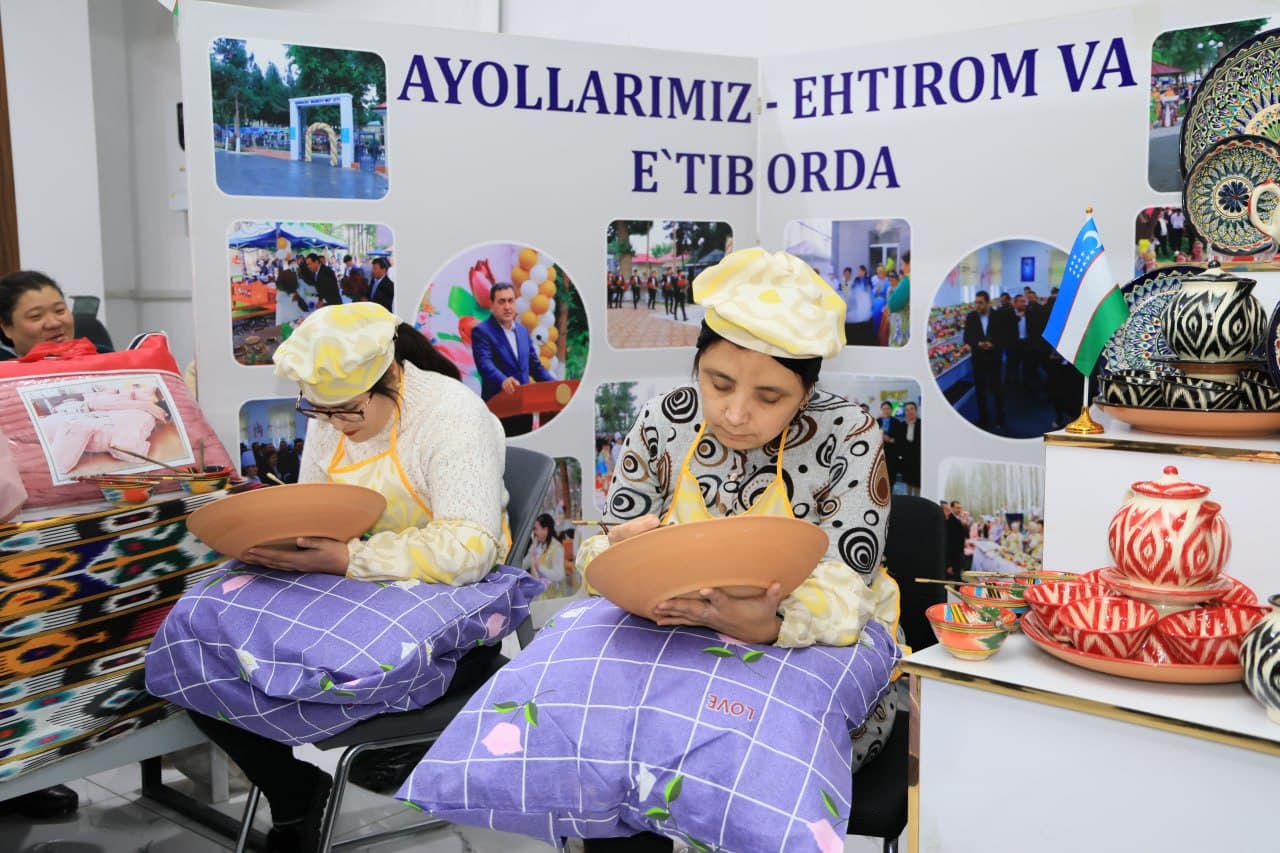 Farg‘ona shahrida nogironligi bo‘lgan shaxslar tomonidan ishlab chiqarilgan mahsulotlar ko‘rgazma-savdo yarmarkasi bo‘lib o‘tdi