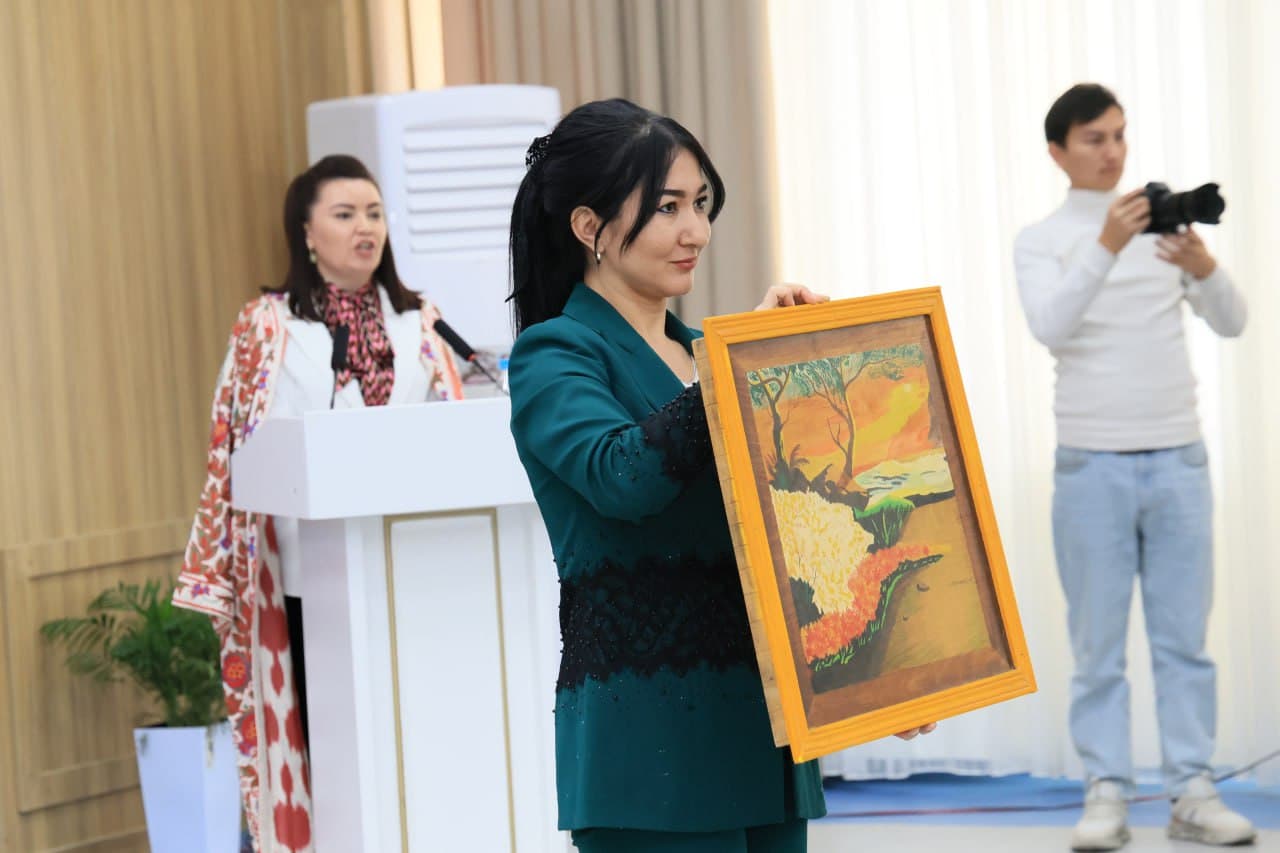 Farg‘ona shahrida nogironligi bo‘lgan shaxslar tomonidan ishlab chiqarilgan mahsulotlar ko‘rgazma-savdo yarmarkasi bo‘lib o‘tdi