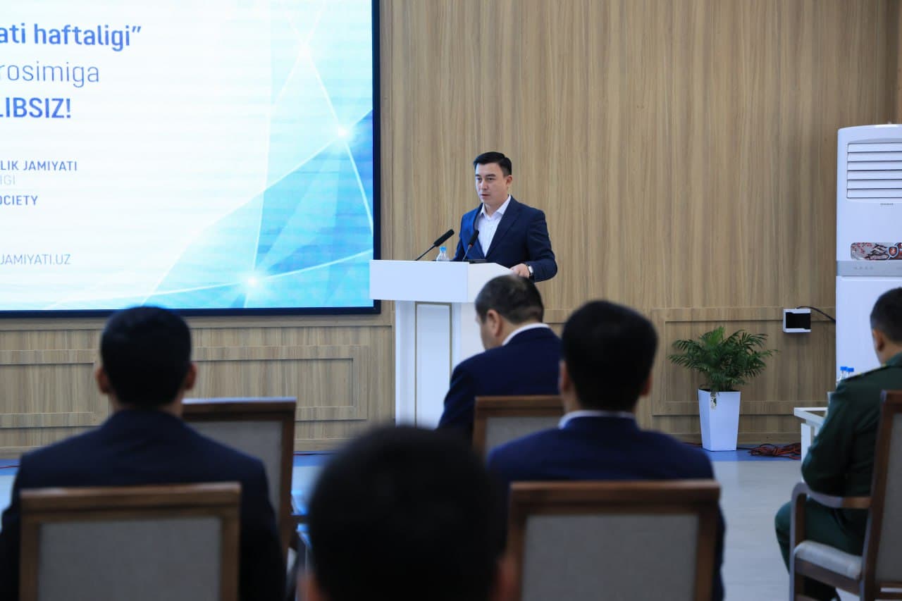 Farg‘ona shahrida nogironligi bo‘lgan shaxslar tomonidan ishlab chiqarilgan mahsulotlar ko‘rgazma-savdo yarmarkasi bo‘lib o‘tdi