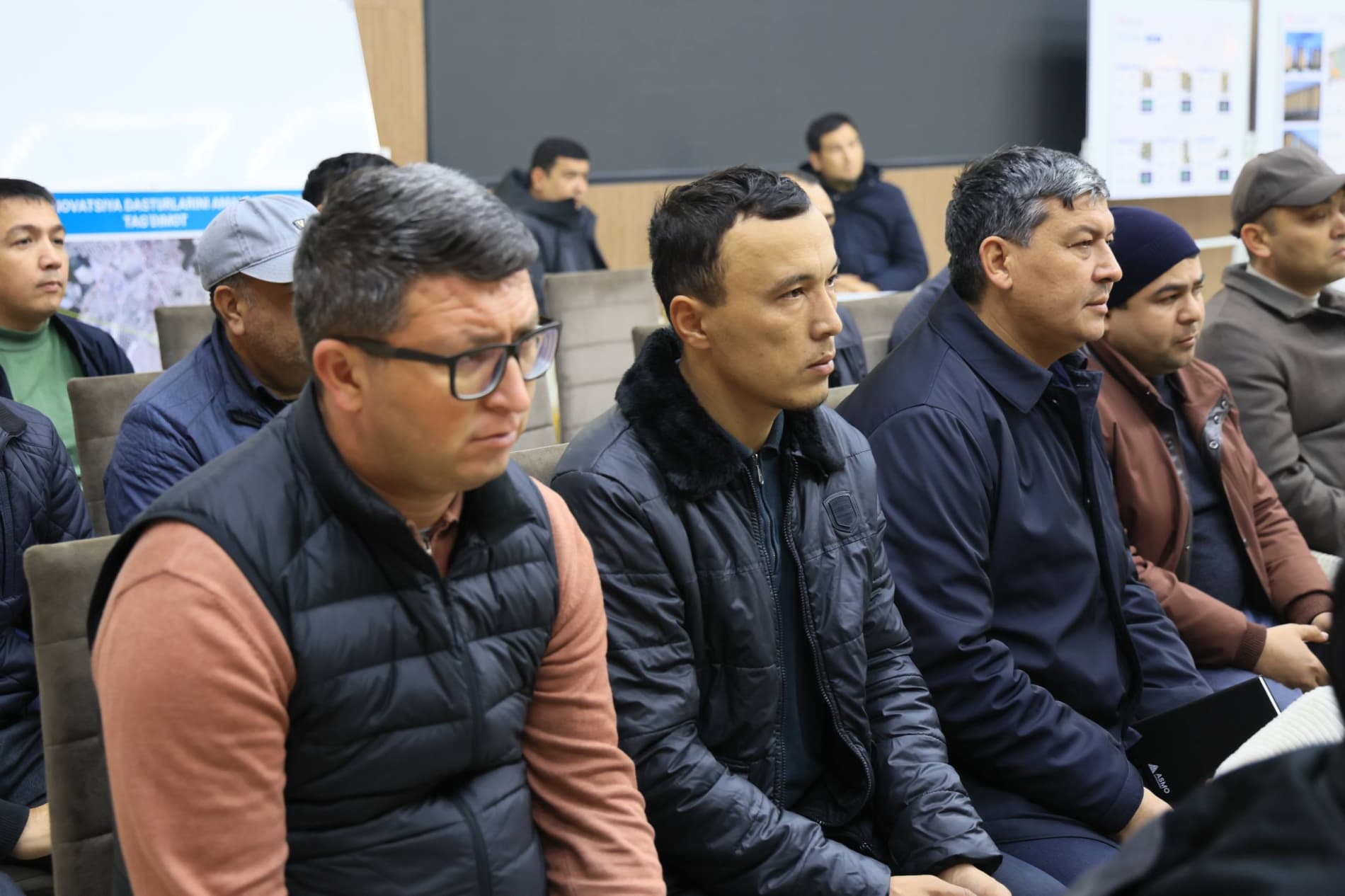 Fergana Region Governor Khayrullo Bozorov visited Kokand today to review the implementation of previously issued directives