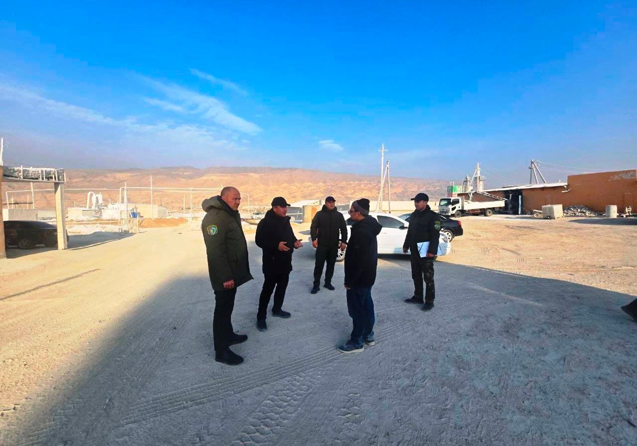 Шўрсув саноат зонасида чанг-газ ушлаш қурилмаси ўрнатмаган ҳолда ишлаётган 30 дан зиёд корхоналар фаолияти вақтинчалик тўхтатилди