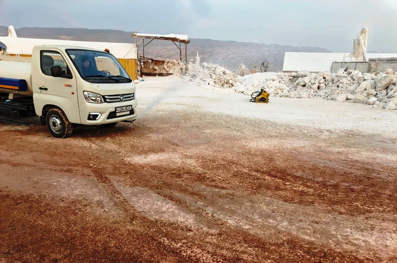 Шўрсув саноат зонасида чанг-газ ушлаш қурилмаси ўрнатмаган ҳолда ишлаётган 30 дан зиёд корхоналар фаолияти вақтинчалик тўхтатилди