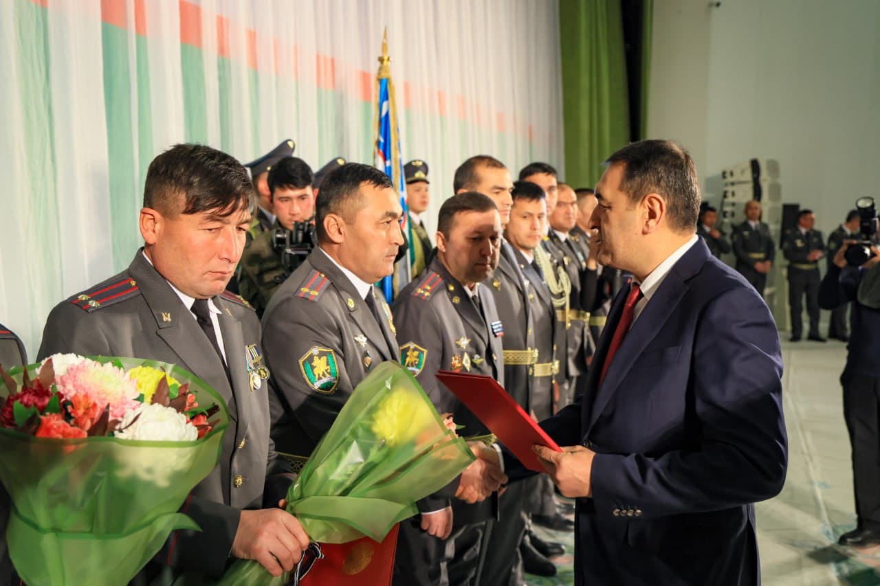 Farg‘onada “Milliy armiya – ona yurt qalqoni, tinchligimiz posboni!” shiori ostida bayram tadbirlari ko‘tarinkilik bilan bo‘lib o‘tmoqda