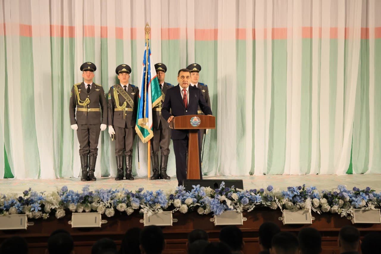 Farg‘onada “Milliy armiya – ona yurt qalqoni, tinchligimiz posboni!” shiori ostida bayram tadbirlari ko‘tarinkilik bilan bo‘lib o‘tmoqda