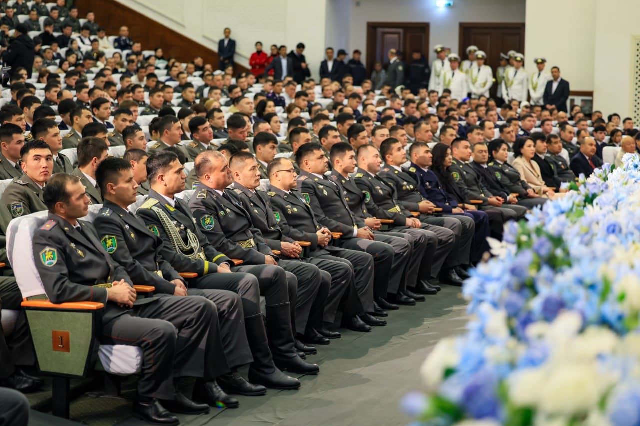 Farg‘onada “Milliy armiya – ona yurt qalqoni, tinchligimiz posboni!” shiori ostida bayram tadbirlari ko‘tarinkilik bilan bo‘lib o‘tmoqda