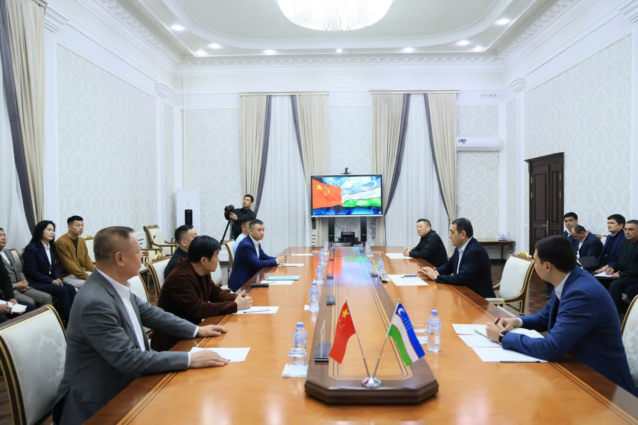 The Governor of Fergana Region, Khayrullo Bozorov, received a group of investors from the People’s Republic of China with extensive experience in the construction and energy sectors