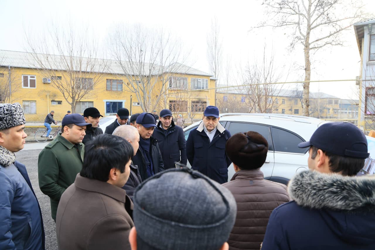 During his visits to Dangara District, Regional Governor Khayrullo Bozorov also reviewed the works being carried out within the framework of the Renovation Program.