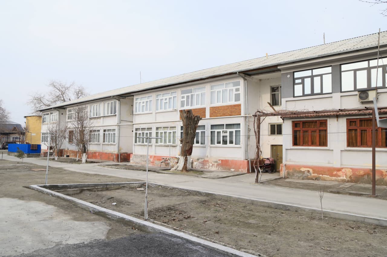 During his visits to Dangara District, Regional Governor Khayrullo Bozorov also reviewed the works being carried out within the framework of the Renovation Program.