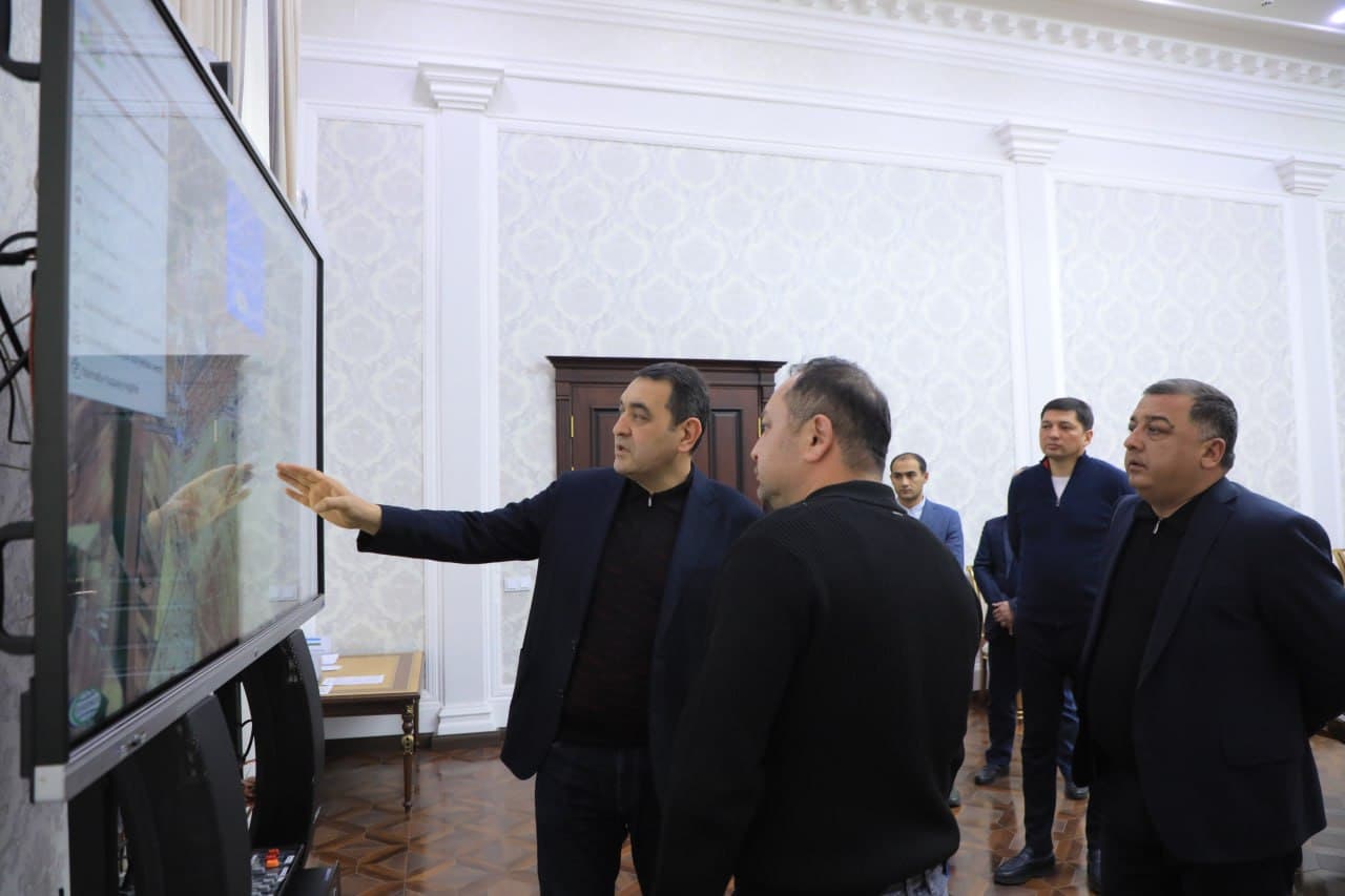 The Governor of Fergana Region, Khayrullo Bozorov, received entrepreneur Mirjalol Mirisupov, who has extensive experience and strong potential in the construction sector.