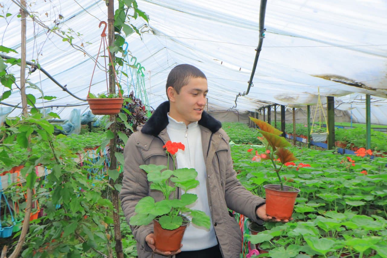 Ҳар қарич ер — даромад манбаи: “Собиржон” маҳалласи тажрибаси