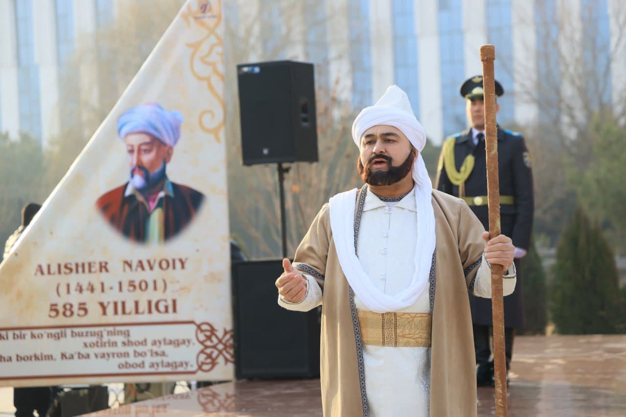 Буюк мутафаккир меросига эҳтиром: Алишер Навоий таваллудининг 585 йиллиги кенг нишонланмоқда