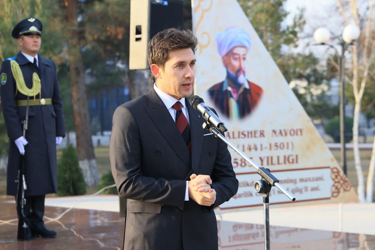 Буюк мутафаккир меросига эҳтиром: Алишер Навоий таваллудининг 585 йиллиги кенг нишонланмоқда