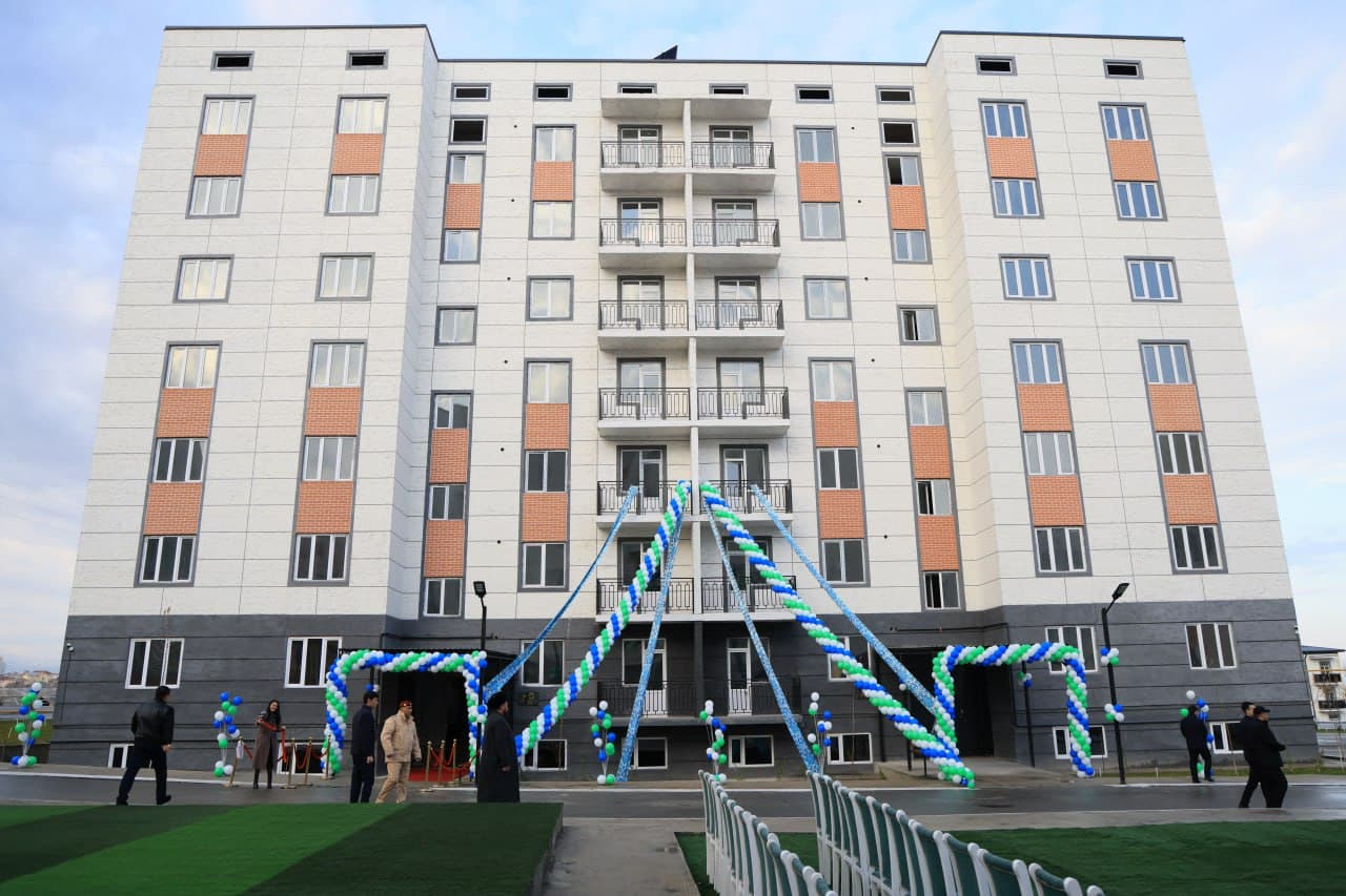 20 National Guard Servicemen Awarded New Apartments in Fergana