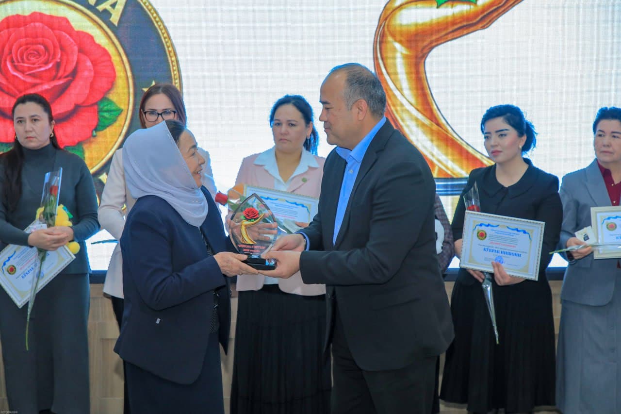 “Фарғона атиргули” танлови ғолиблари тақдирланди