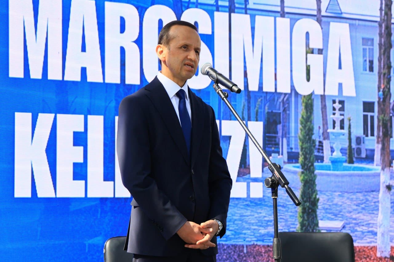 Бугун Фарғона жамоат саломатлиги тиббиёт институтининг замонавий кўп тармоқли клиникаси — “Ақлли шифохона” фаолият бошлади