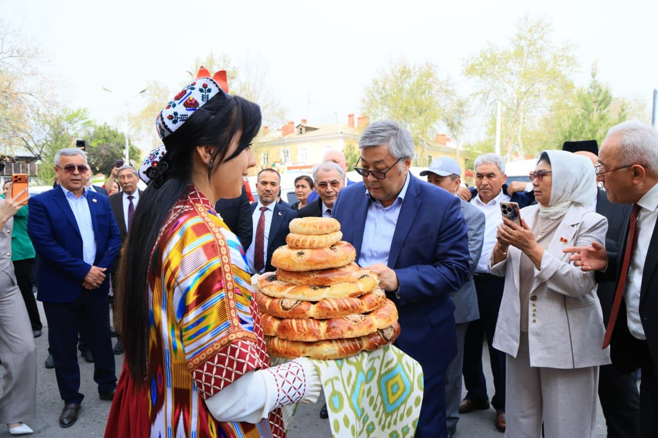 Фарғонада “Марказий Осиё давлатлари ва Озарбайжон” дўстлик форуми бўлиб ўтмоқда