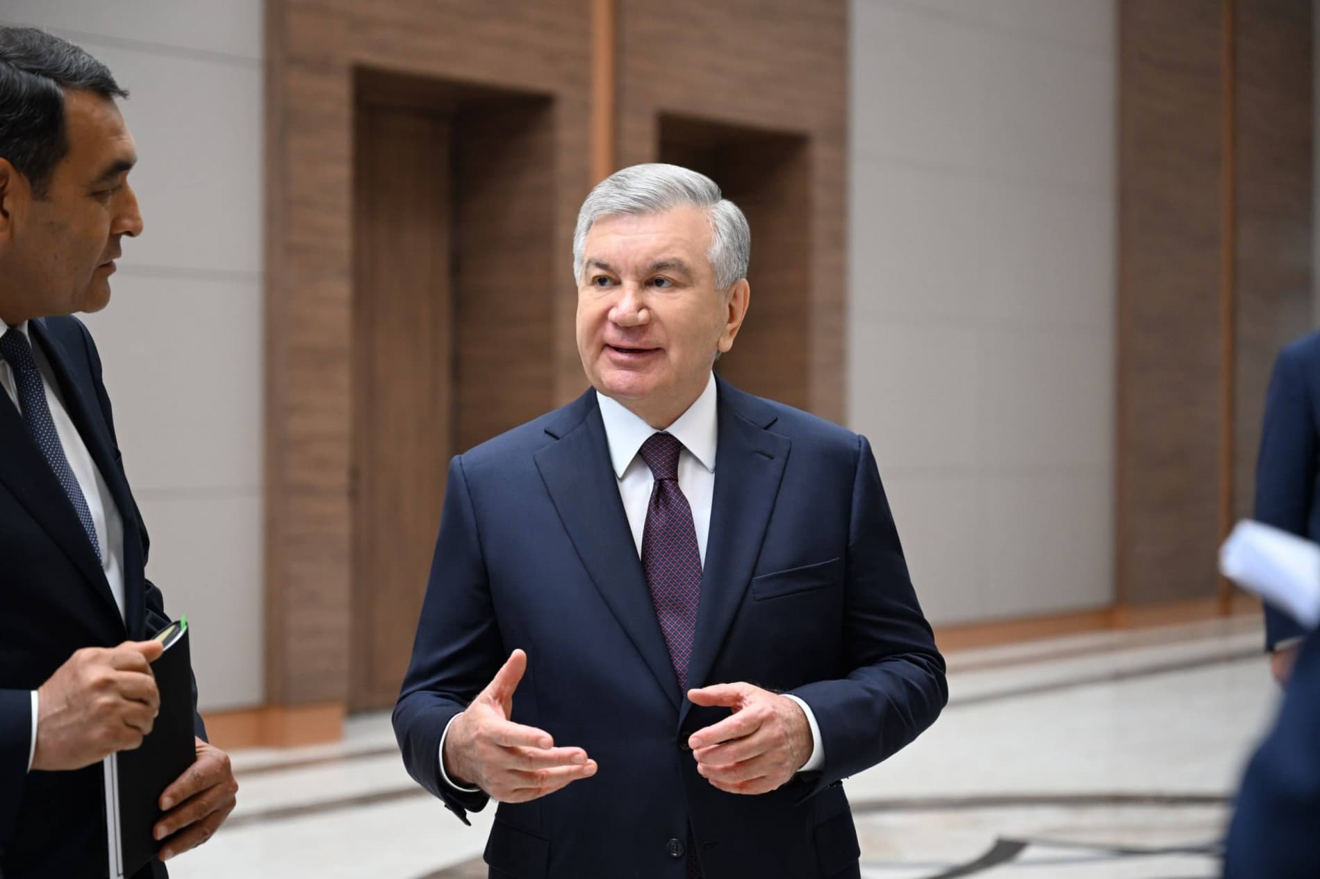 Prezidentimiz Farg‘onaning sanoat va investitsiya salohiyati bilan tanishdi