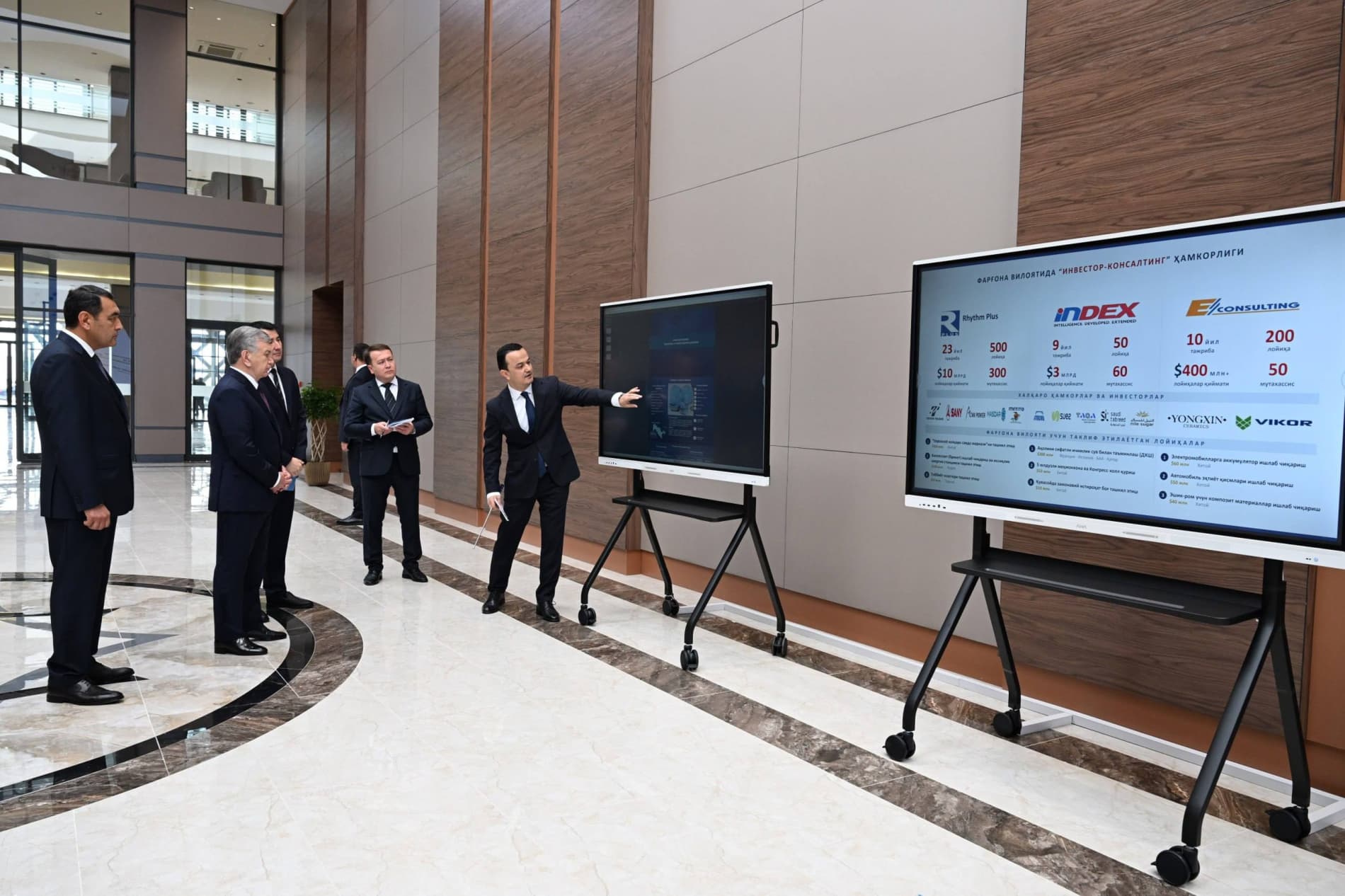 Prezidentimiz Farg‘onaning sanoat va investitsiya salohiyati bilan tanishdi