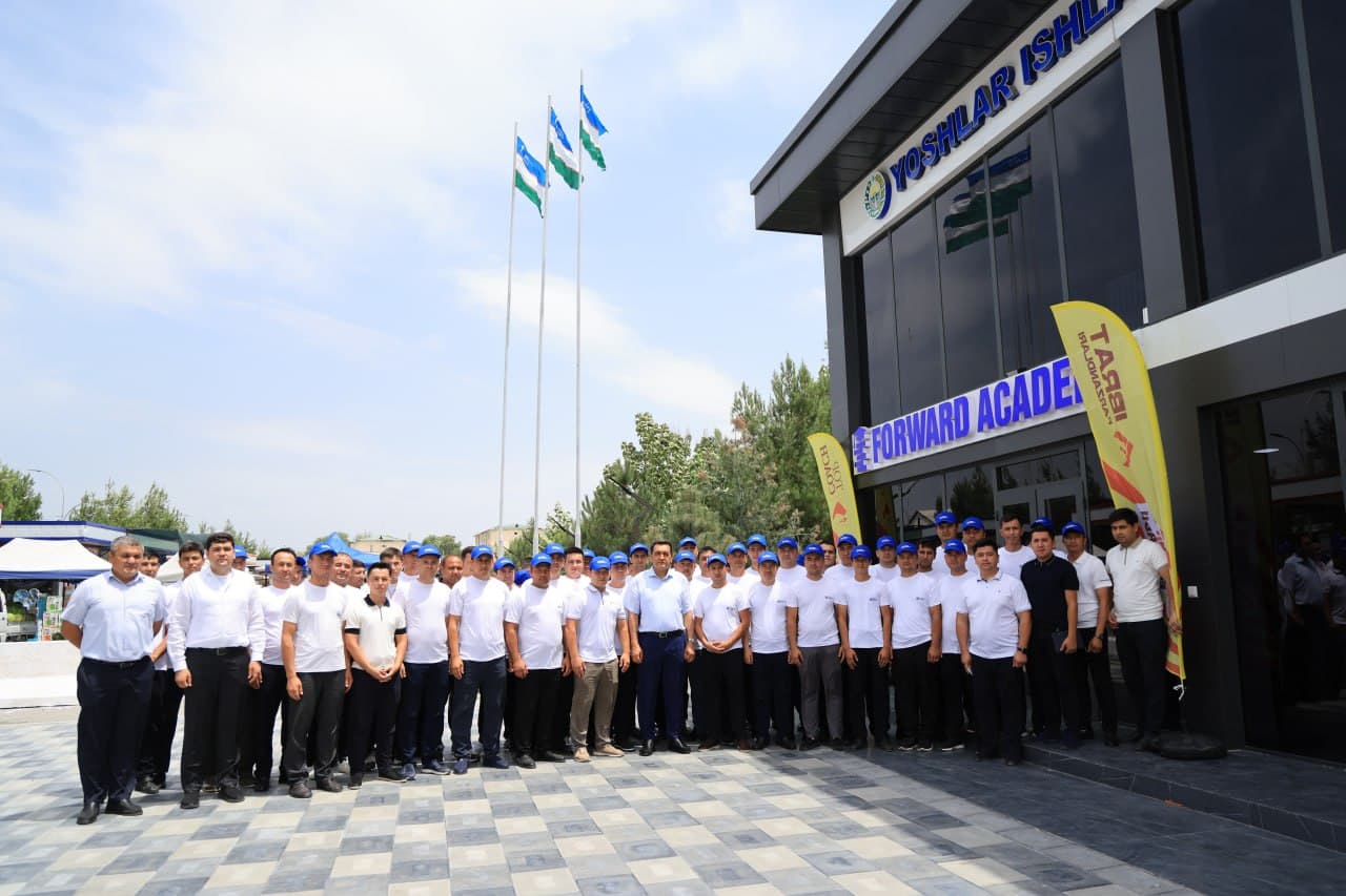 Oltiariqda yoshlar bilan ochiq muloqot o‘tkazildi