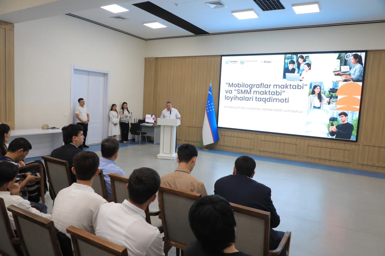 “Ёш мобилографлар мактаби” ва “SMM мактаби”: Фарғонада битирувчилар имкониятлари тақдим этилди
