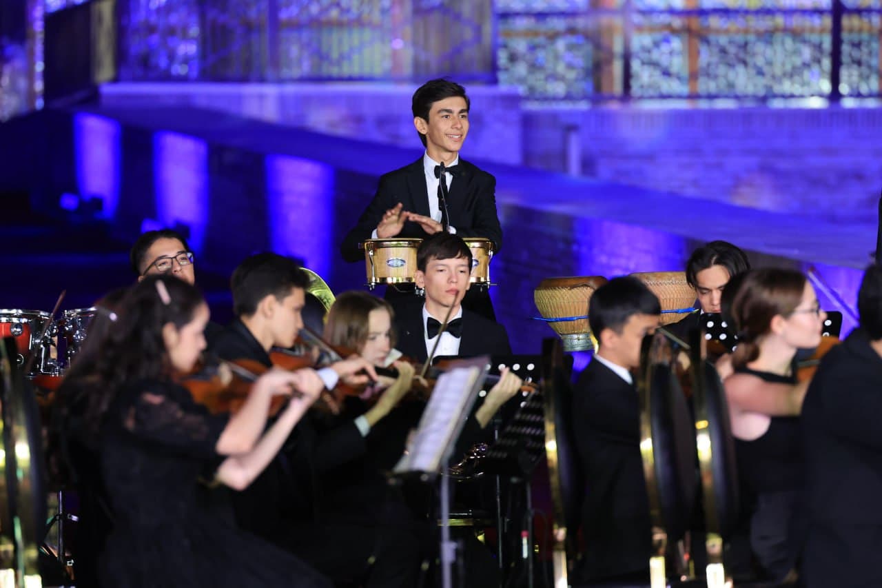 Classical and Contemporary Music Performed at Urda Square