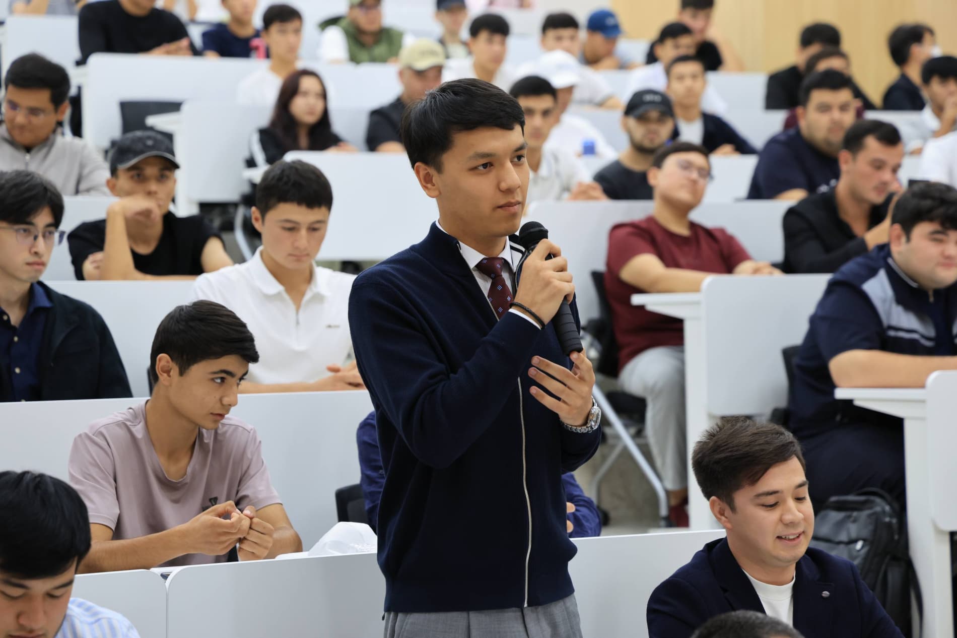 Young People from Fergana Study in South Korea under a Joint Education Program