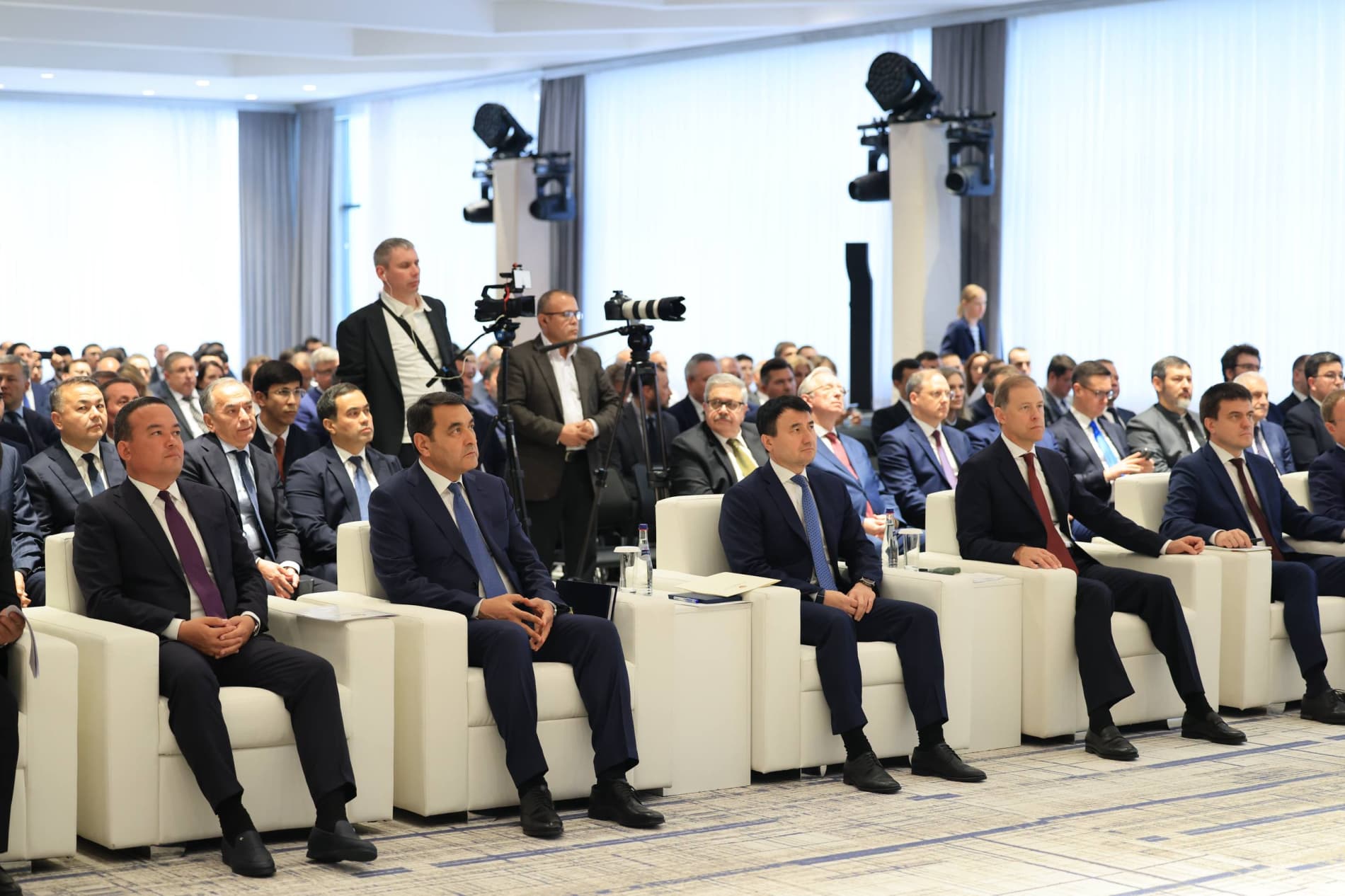 Состоялось III заседание Совета регионов Узбекистана и России