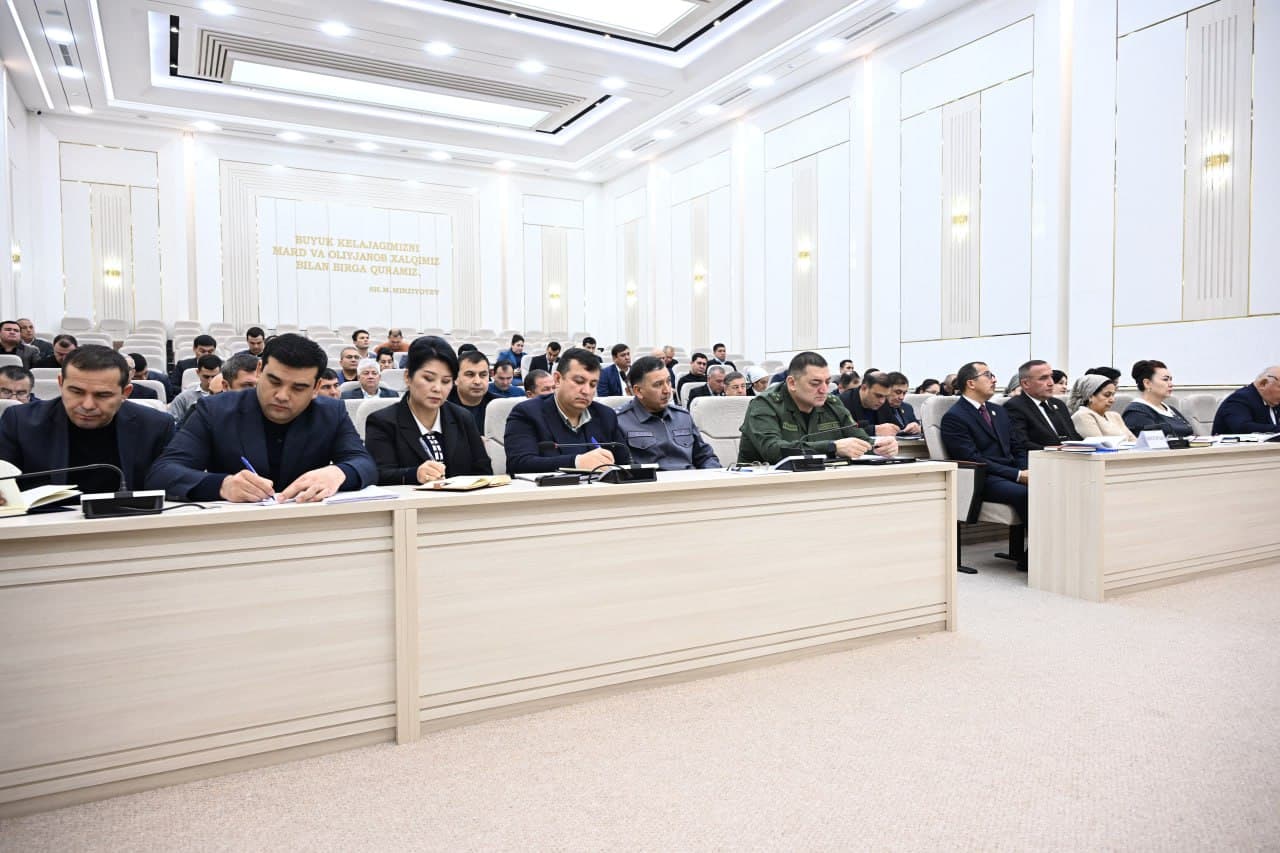 Bugun xalq deputatlari Xorazm viloyati Kengashining o‘n yettinchi sessiyasi bo‘lib o‘tdi.