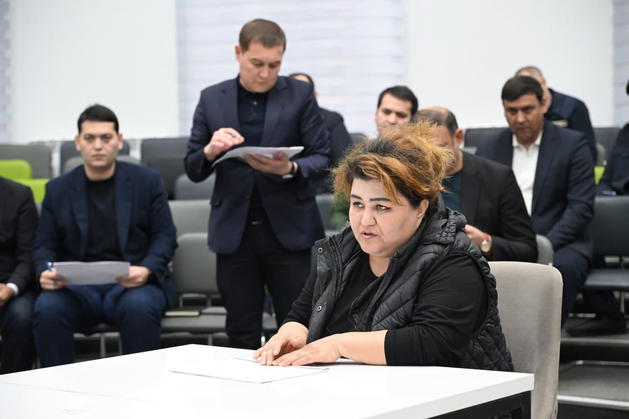 Urganch shahridagi IT-Park binosida viloyat hokimi Jo‘rabek Raximovning tadbirkorlar uchun navbatdagi qabuli o‘tkazildi.