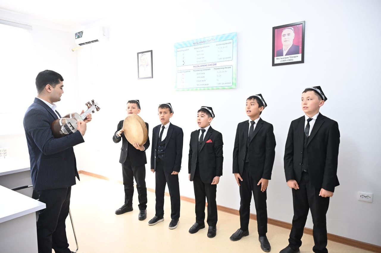 Qutlugʻ bayramlar arafasida Urganch shahrida zamonaviy madaniyat markazi binosi foydalanishga topshirildi.