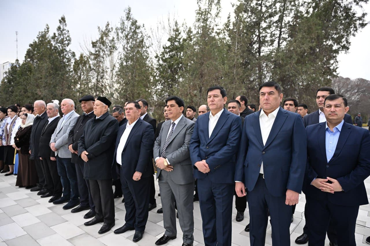 Qutlugʻ bayramlar arafasida Urganch shahrida zamonaviy madaniyat markazi binosi foydalanishga topshirildi.