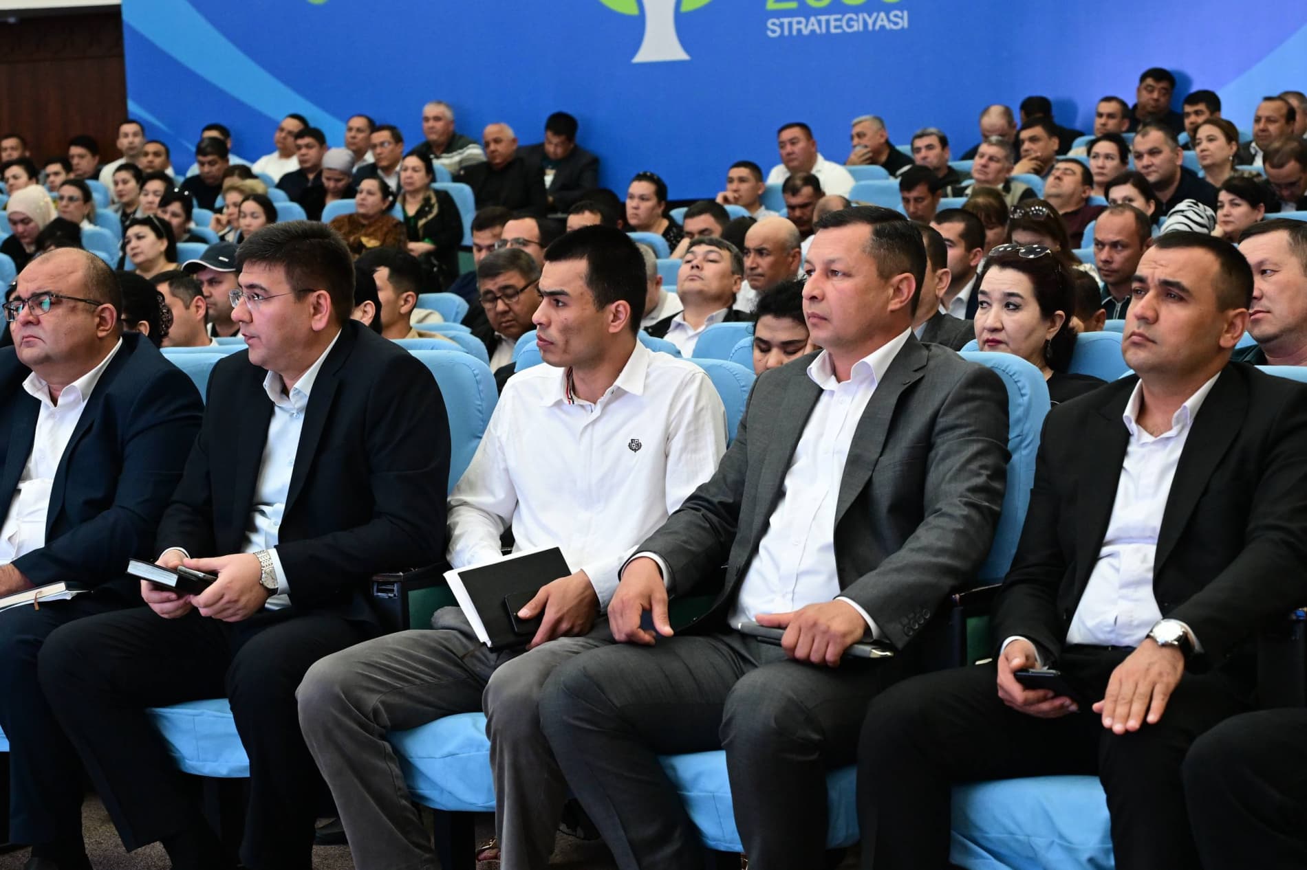 Bugun viloyat Yoshlar markazida O‘zbekiston Respublikasi Prezidentining 2025-yil 18-dekabrdagi PF-252-sonli Farmoni ijrosi yuzasidan o‘quv-seminar tashkil etildi