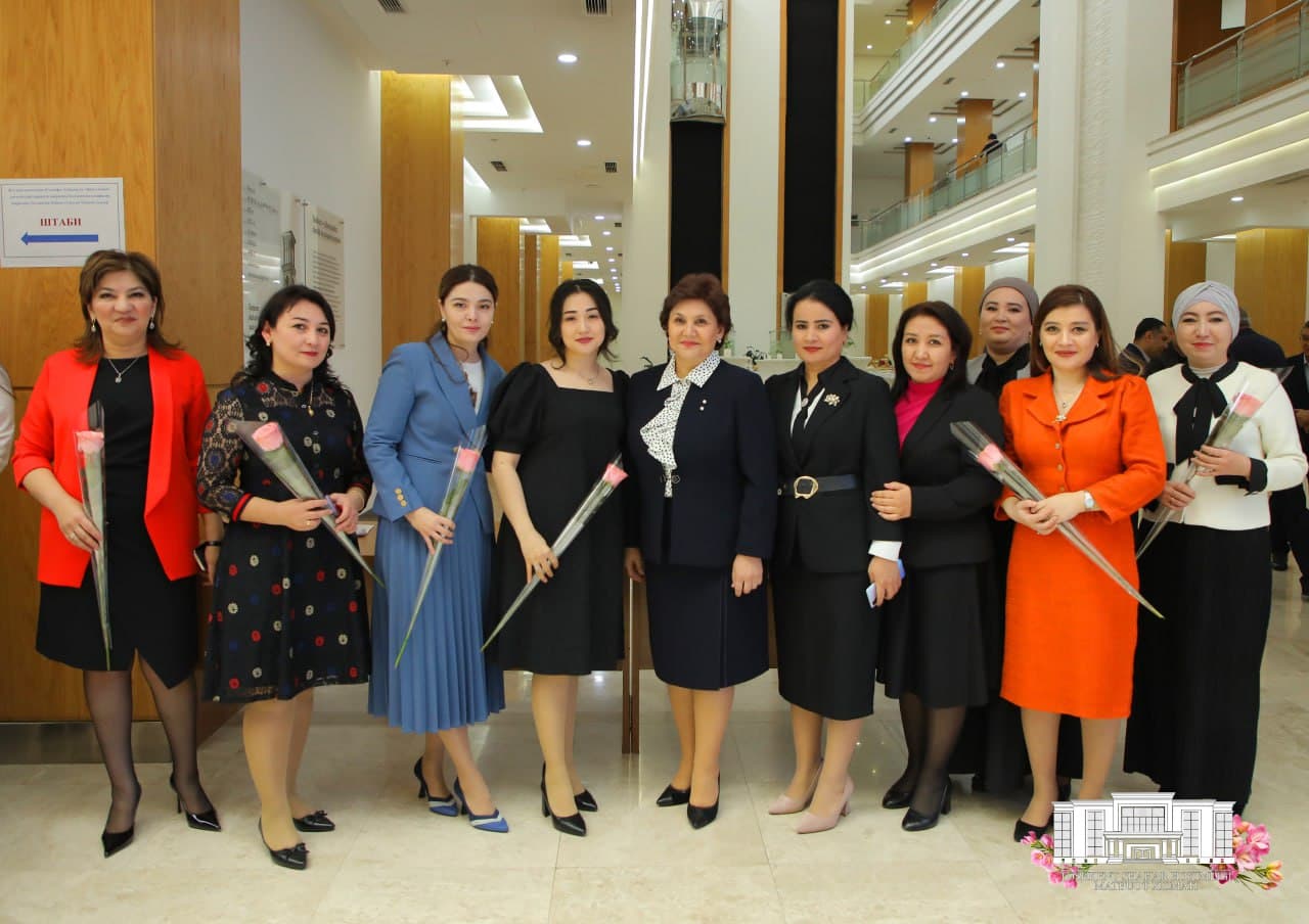 Сегодня в хокимияте Ташкента было организовано торжественное мероприятие в преддверии Международного женского дня.