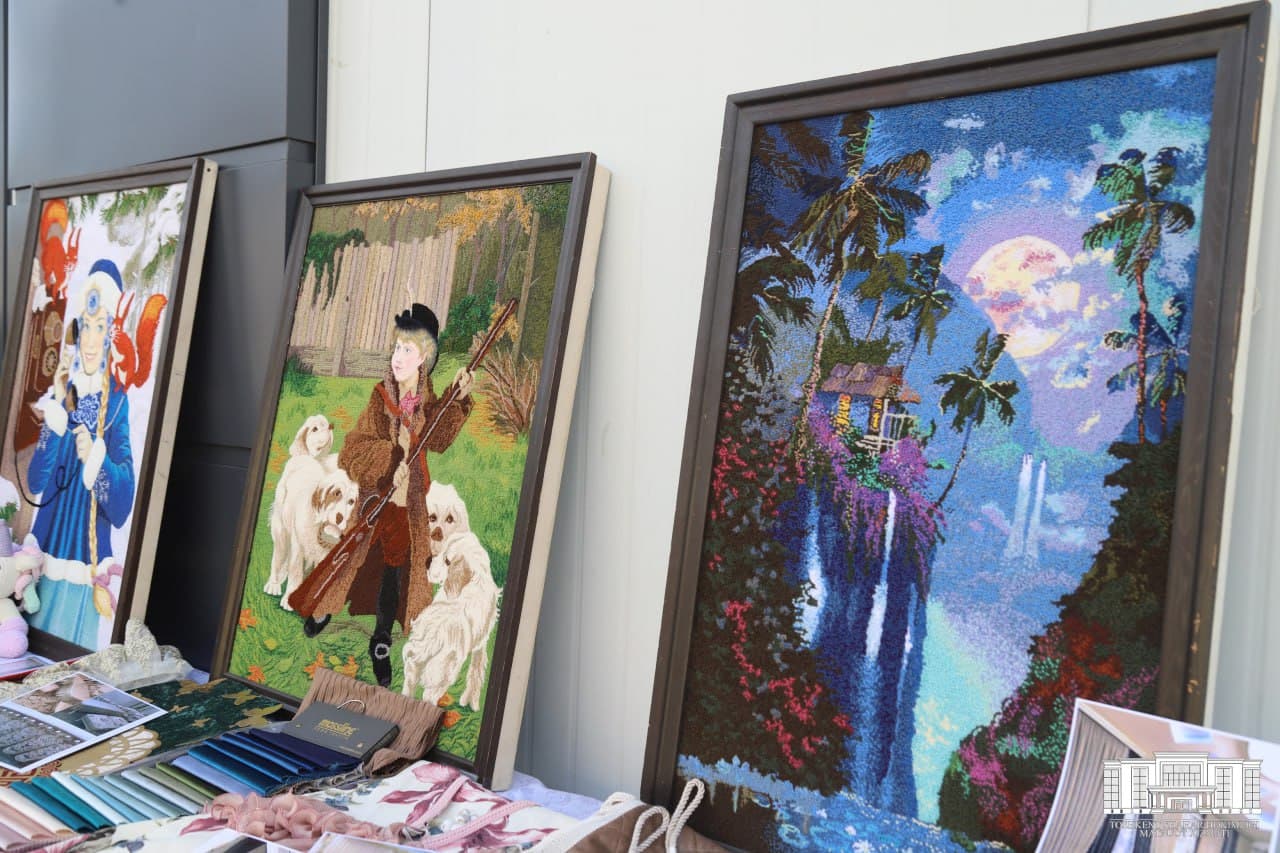 Sergeli tumanida xotin-qizlar bandligini ta’minlash, kasb-xunarga o‘qitish va tadbirkorlikni rivojlantirish borasida “Mehnatdan kelsa boylik - turmush bo‘lar chiroyli” shiori ostidagi seminar-treningi hamda “Xotin-qizlar bandligini ta’minlash va salomatli