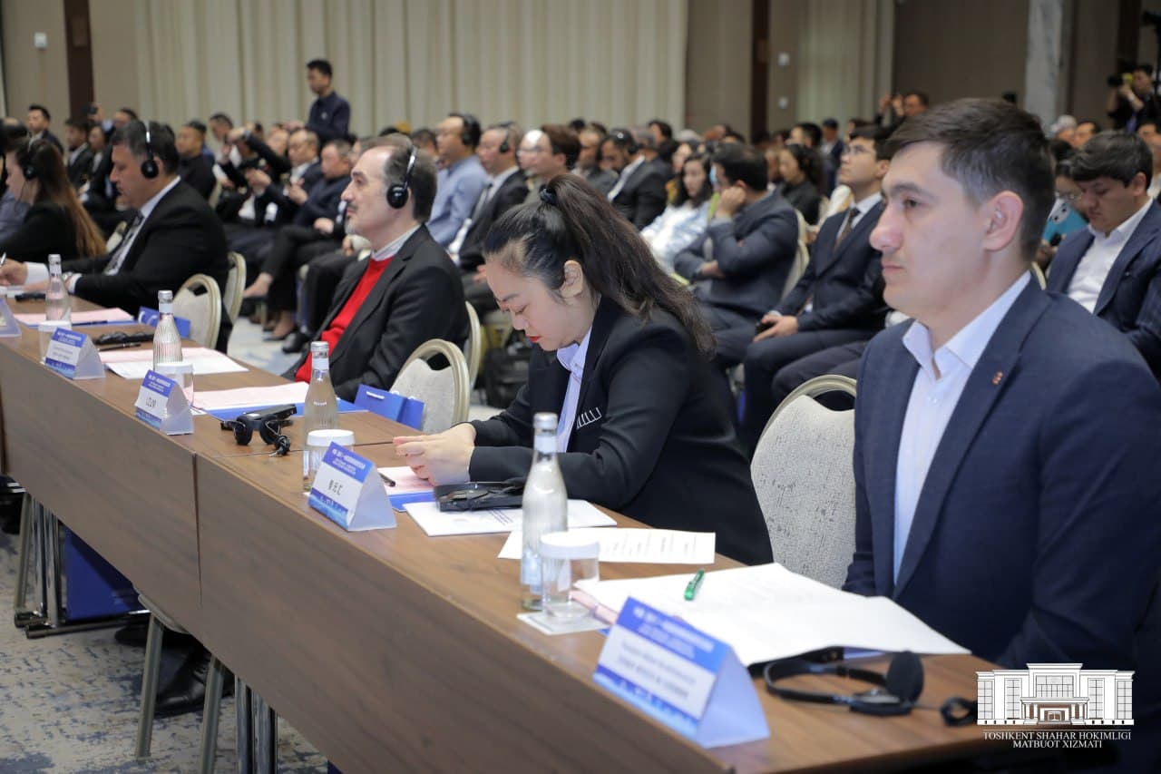 Встреча с делегацией провинции Сычуань