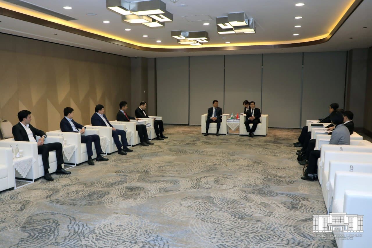 Встреча с делегацией провинции Сычуань