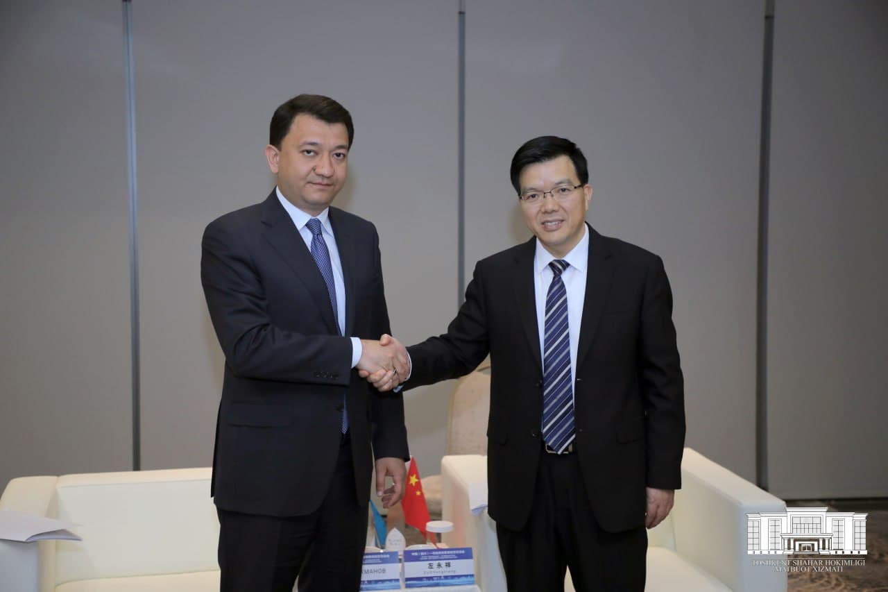 Встреча с делегацией провинции Сычуань