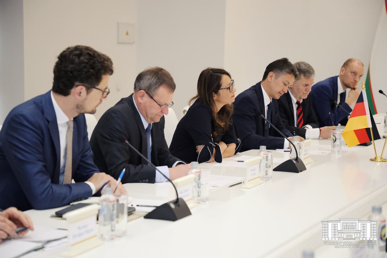 Шавкат Умурзаков встретился с делегацией Германии