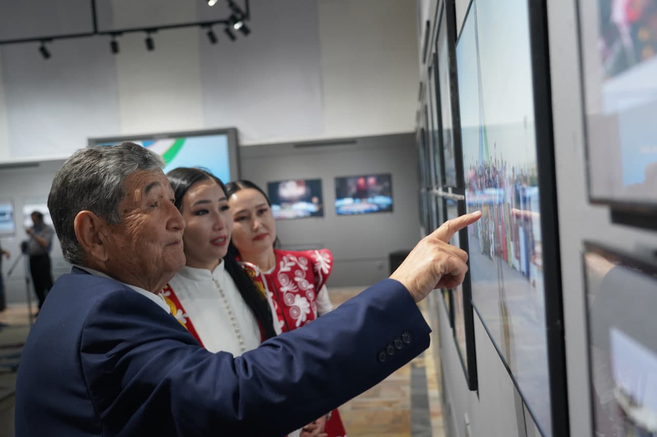 ‘‘Vatan uchun, millat uchun, xalq uchun!’’ shiori ostida "Yangi Oʼzbekistonni suratlarda kashf etamiz" nomli fotoko‘rgazma tashkil etildi