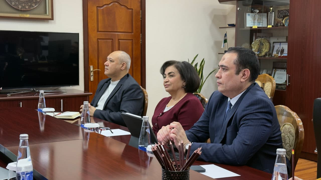 “FamilySearch” nodavlat notijorat tashkiloti Yevropa bo‘yicha strategik biznes-menejeri Tomas Hengst “O‘zarxiv” agentligida bo‘ldi